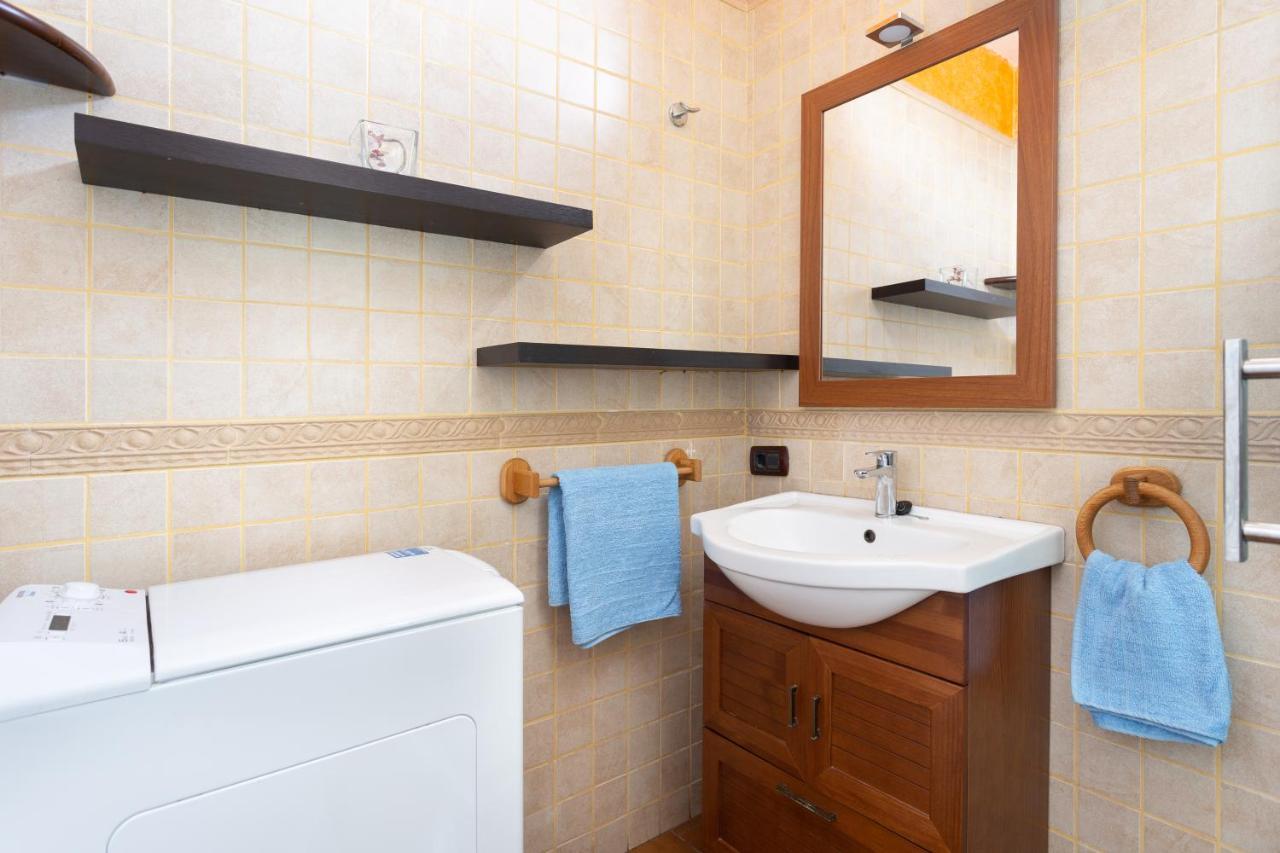 Apartamento en primera linea de playa Arona  Exterior foto